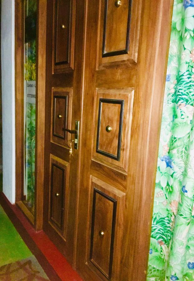 Vivid Lanka Bed & Breakfast Bentota Dış mekan fotoğraf